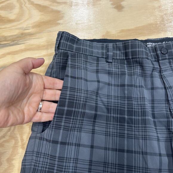 Nike Golf Shorts Mens 36 Gray Plaid Tour Performance Polyester Stretch Athletic - Picture 4 of 14